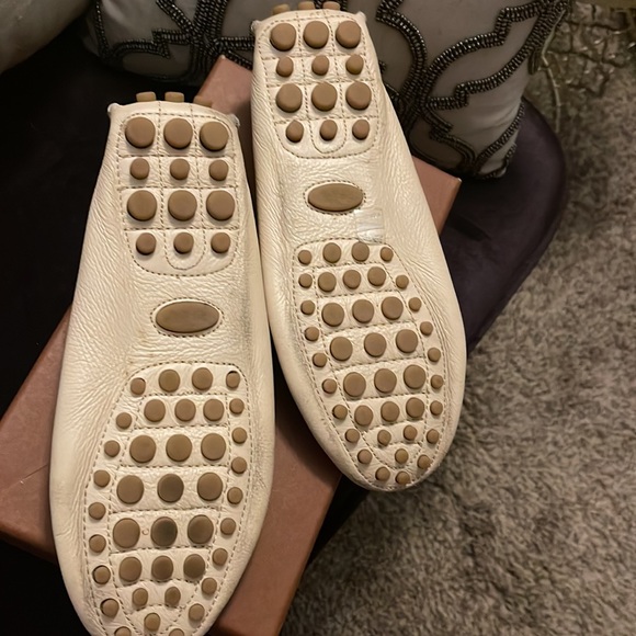 Milk Color Michael Kors Sz 6.5 - Picture 3 of 9